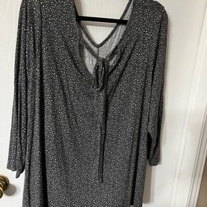 Plus size, grey top